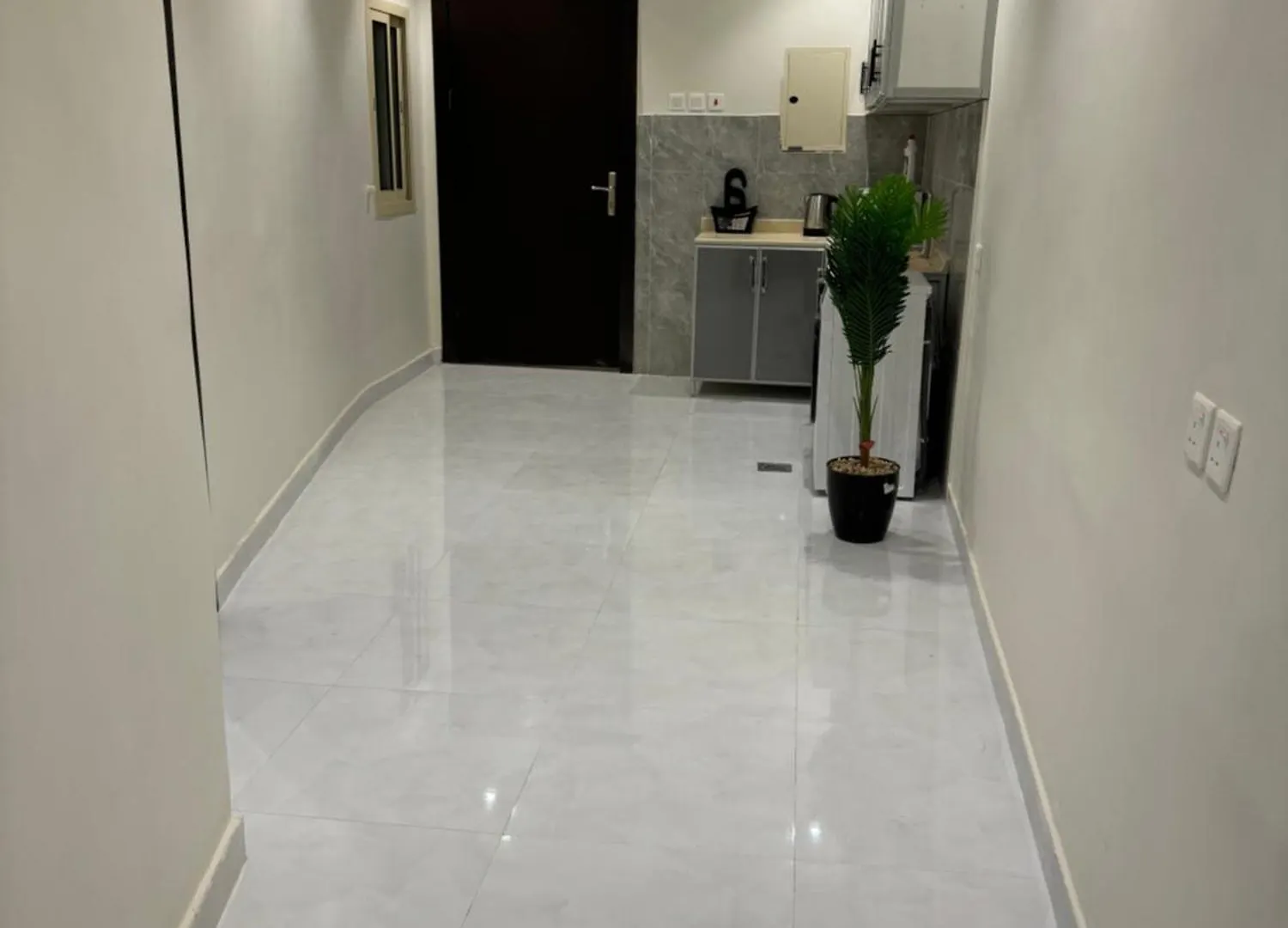 Apartment شقه فاخره الملز